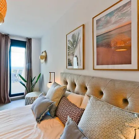 Apartment Ladera Del Mar 7 *