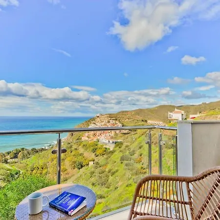Apartment Ladera Del Mar 7 *